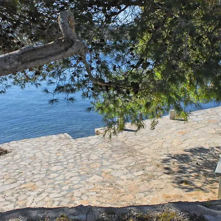 Апартаменты By The Sea Necujam, Solta - 18664 *