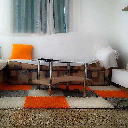 Апартаменты By The Sea Necujam, Solta - 18664 *